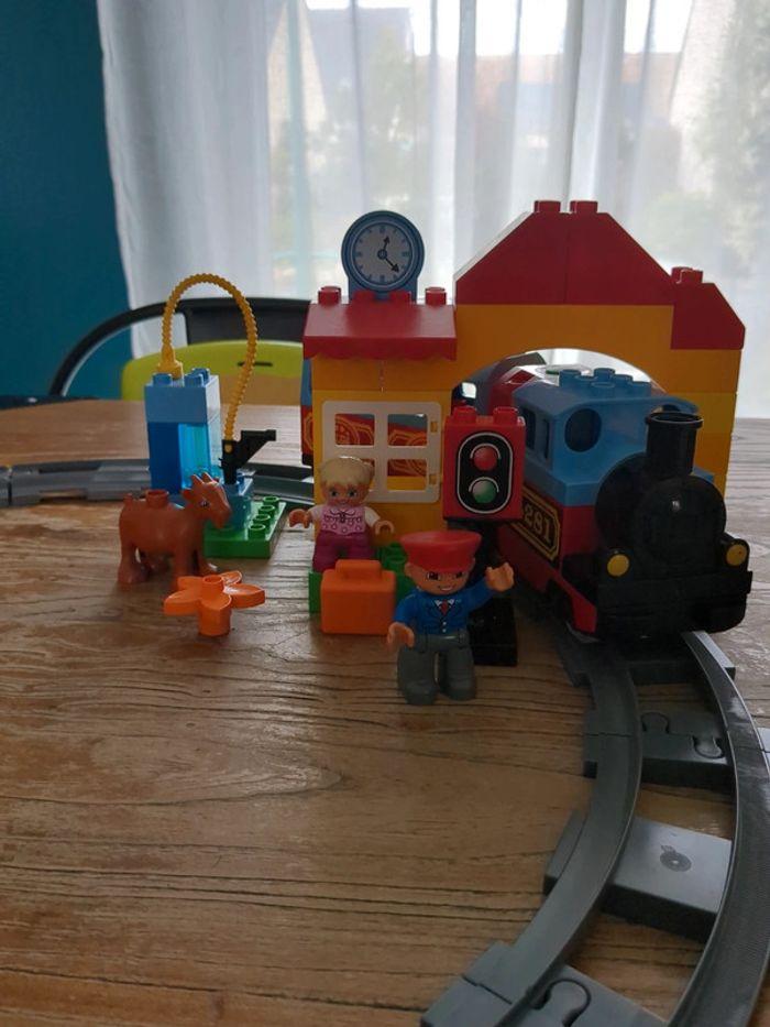 Lego Duplo 10507 - Mon premier train (motorisé) - photo numéro 1