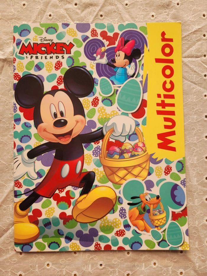 Cahier de coloriages Disney - photo numéro 1