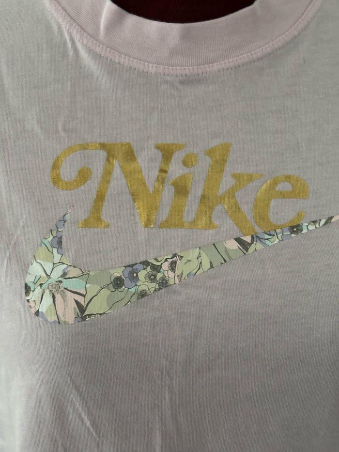 T shirt Nike fille - photo numéro 2