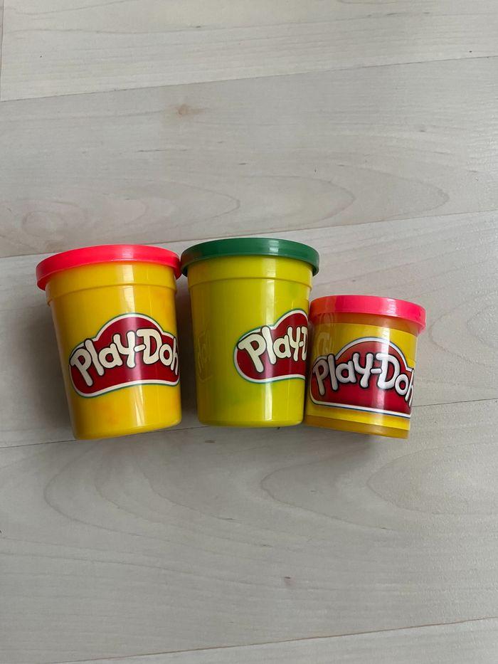 Le Singe de Play Doh + 3 pots neufs de pate à modeler Play Doh - photo numéro 2