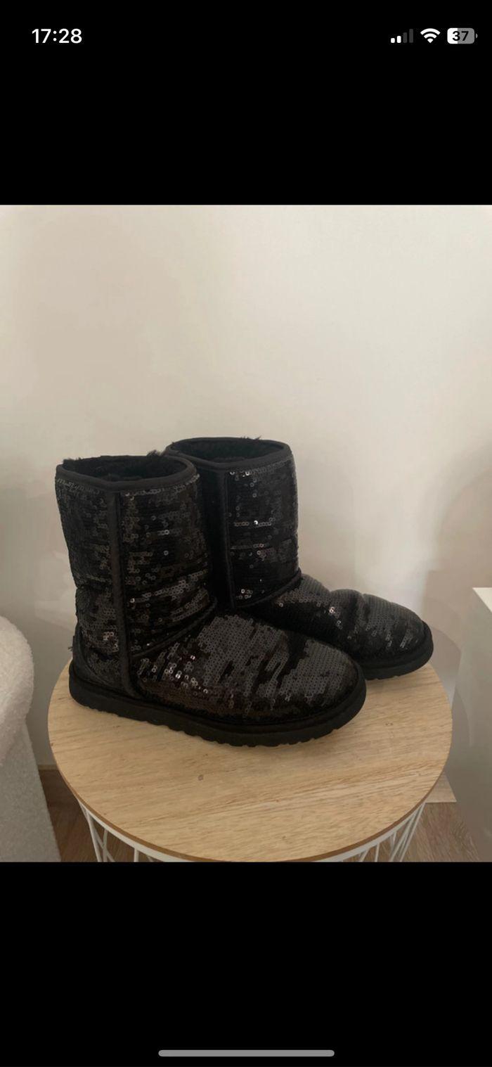 ugg noires pailletées - photo numéro 1