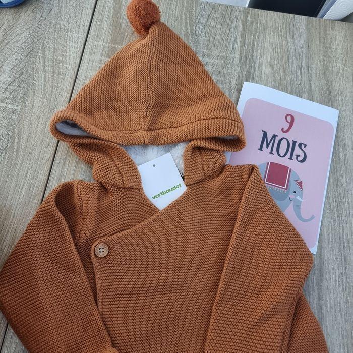 NEUF (non porté)🤩😍 SUPERBE GILET/CARDIGAN avec capuche doublée sherpa 9 MOIS arçon ou mixte 

🤩😍👌 - photo numéro 6