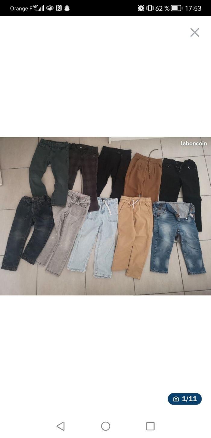 Lot de Pantalon,jeans , survêtement, salopette,garçon entre 4 et 5ans. - photo numéro 10