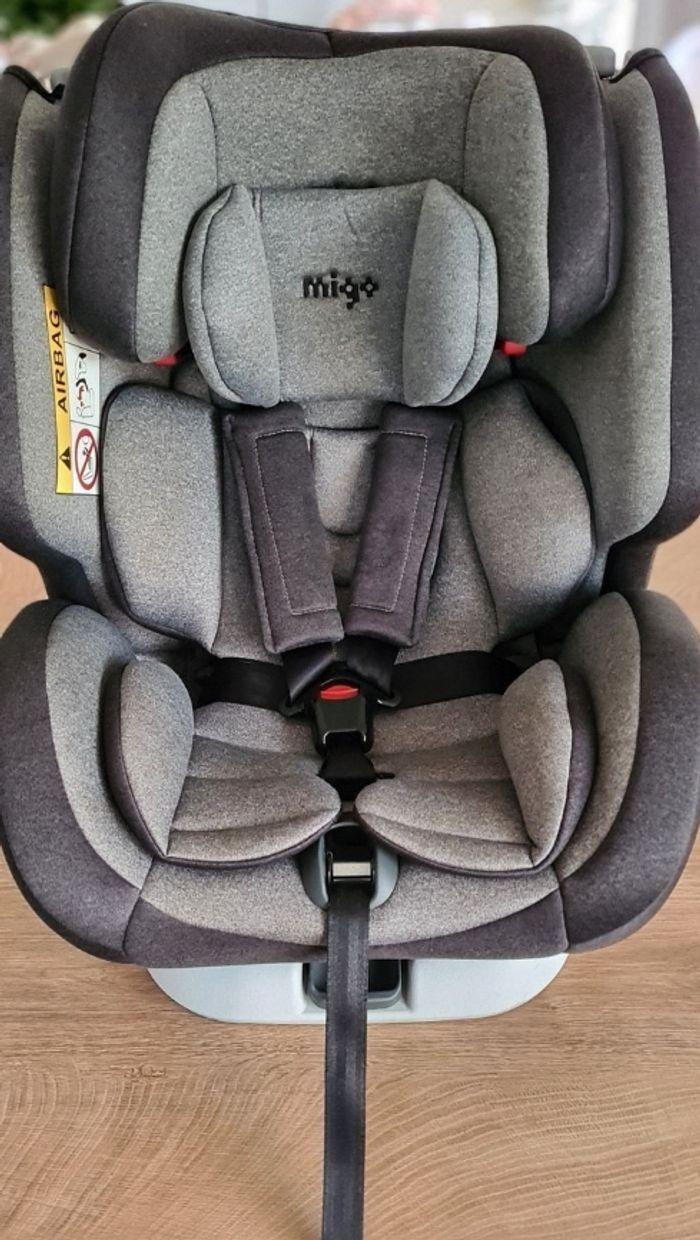 Siege auto isofix pivotant - photo numéro 5