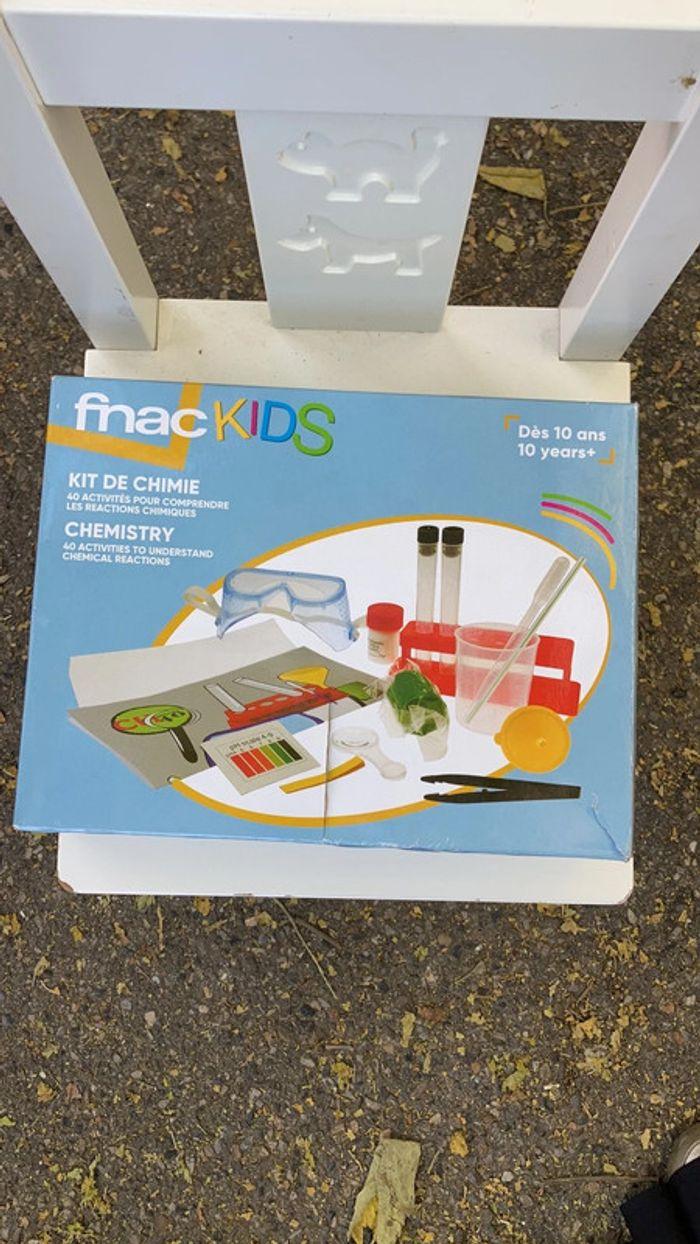 Fnac Kids  kit de chimie 10+ - photo numéro 1