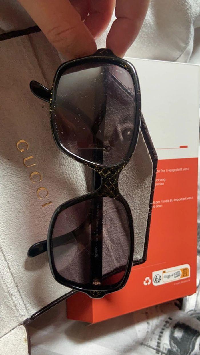 Lunettes de soleil GUCCI - photo numéro 3