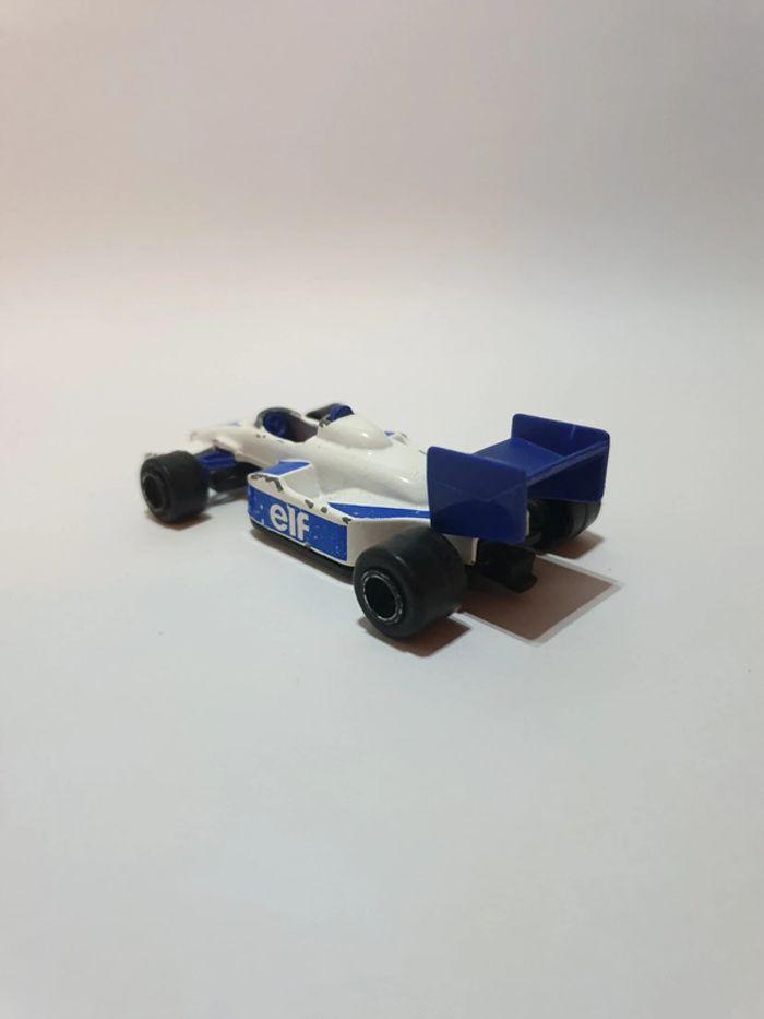 Majorette #238 🇨🇵 F1 Racing Elf 1/55 Blanche et Bleu - photo numéro 8