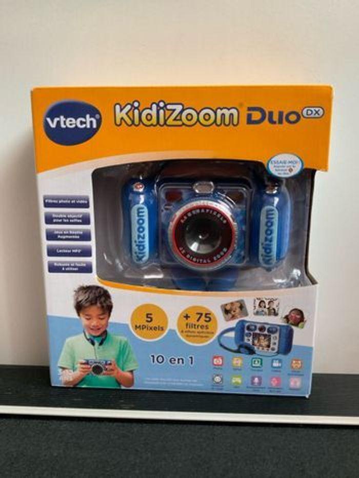 Appareil photo VTECH Kidizoum duo bleu neuf JAMAIS OUVERT - photo numéro 2