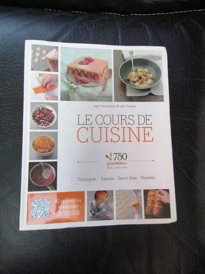 Livre de cuisine - photo numéro 1