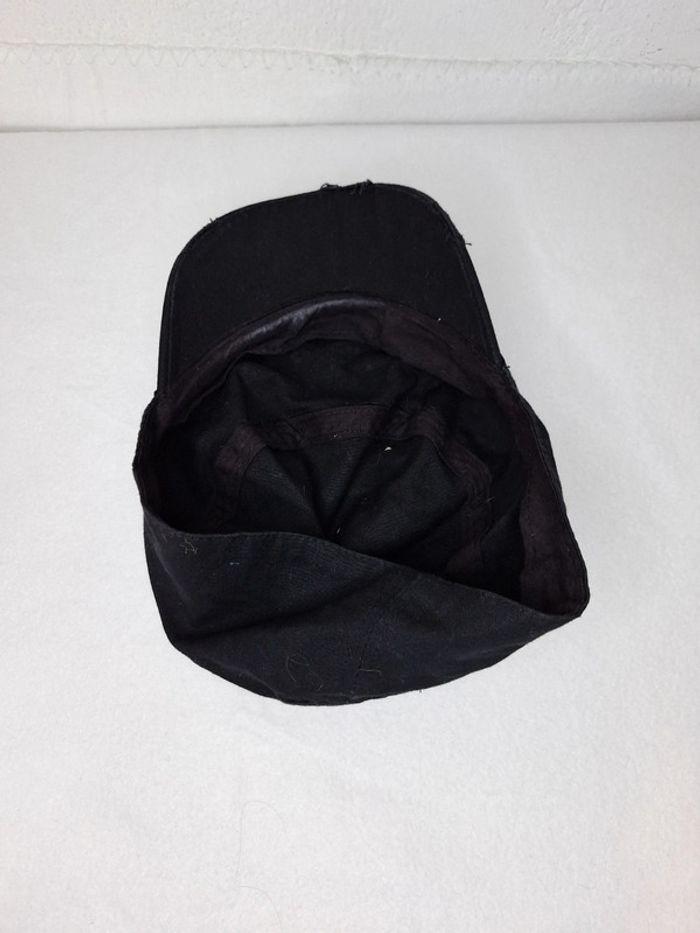 Casquette noire effet usé motif  tête de mort en strass - photo numéro 12