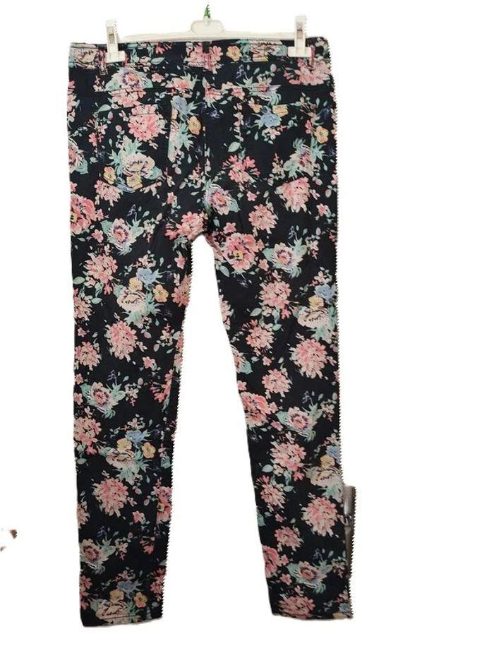 Pantalon noir fleuri multicouleurs Yessica Taille 44 - photo numéro 1