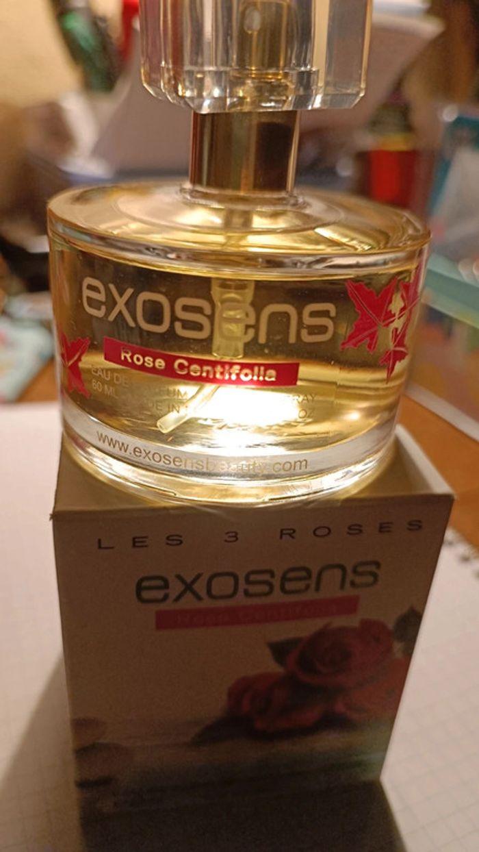 Eau de parfum "Exosens", rose centifolia, Les 3 roses - photo numéro 1