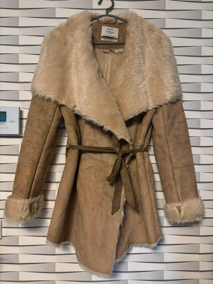 manteau tout fourré Bershka - photo numéro 1