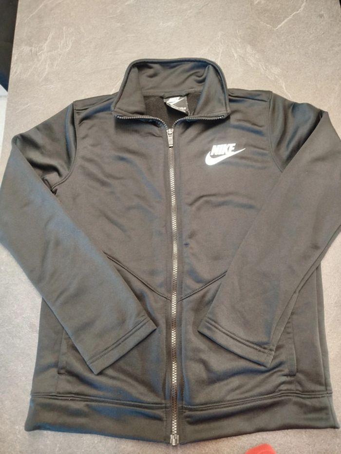 Veste Nike zip - photo numéro 1