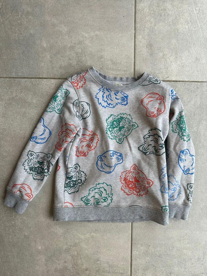 Pull Kenzo gris 6 ans - photo numéro 1