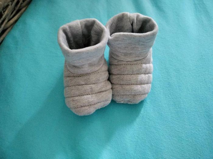 Chaussons bébé - photo numéro 1