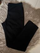 Pantalon noir skinny fit Kiabi taille 40