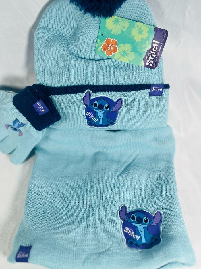 Bonnet gant et cache cou Stitch