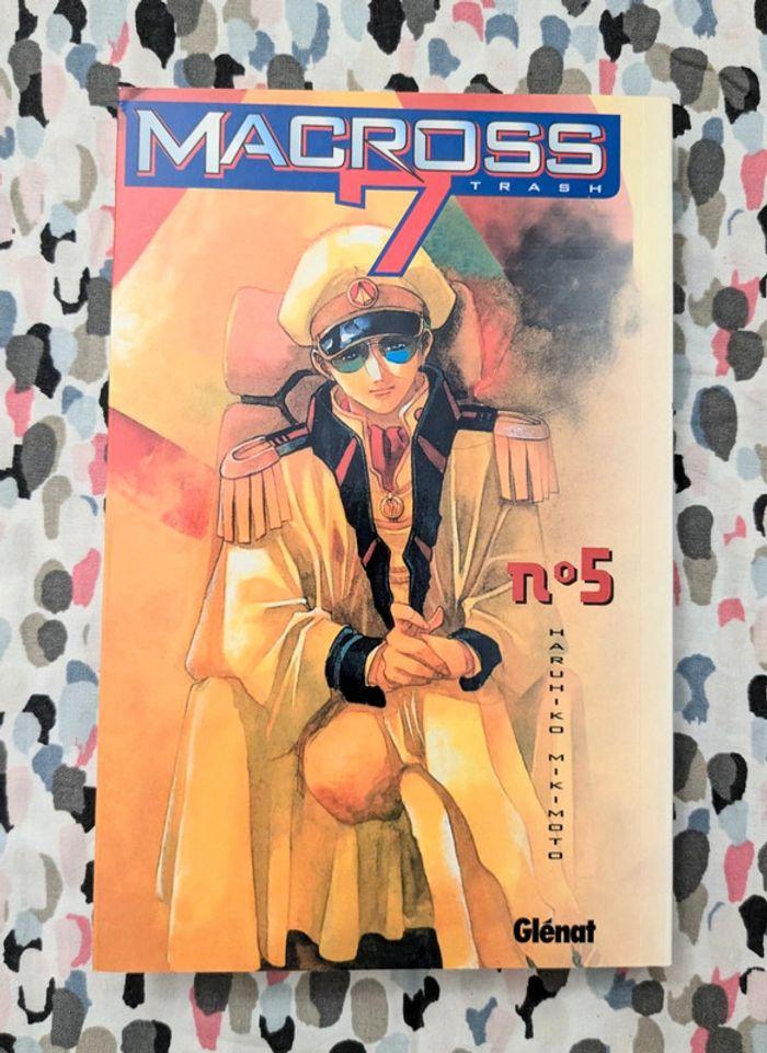 Macross trash 7-tome 5 - photo numéro 1