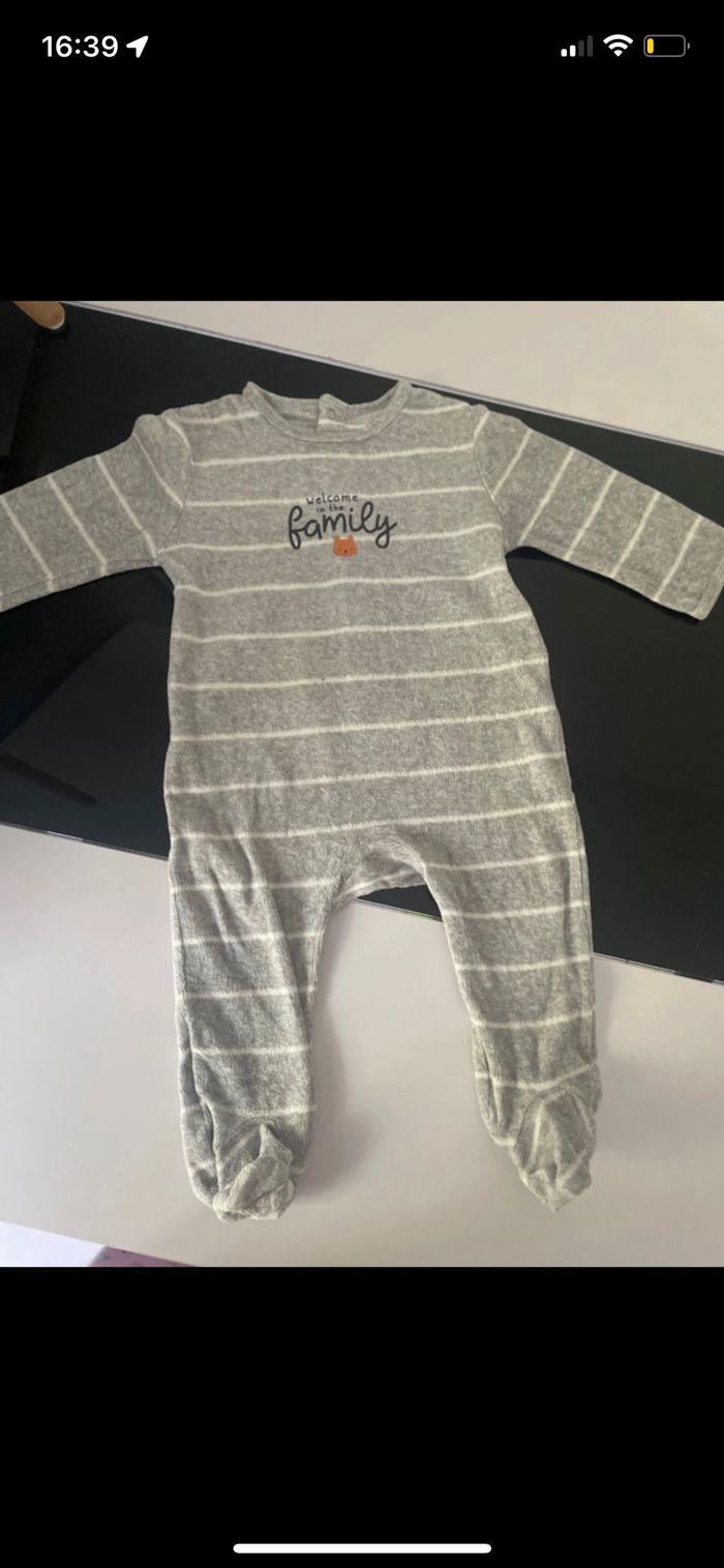 Pyjamas bébé