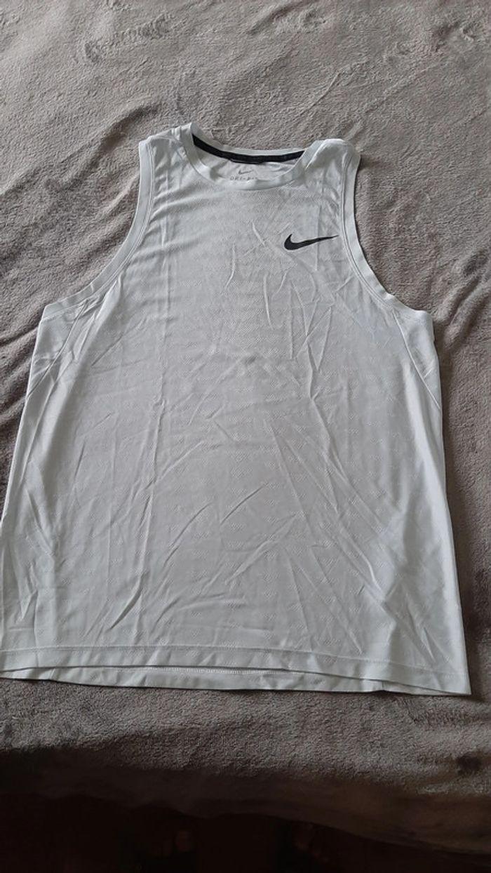 débardeur Nike Dry Fit - photo numéro 1