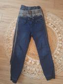 Lot pantalons 8/9 ans