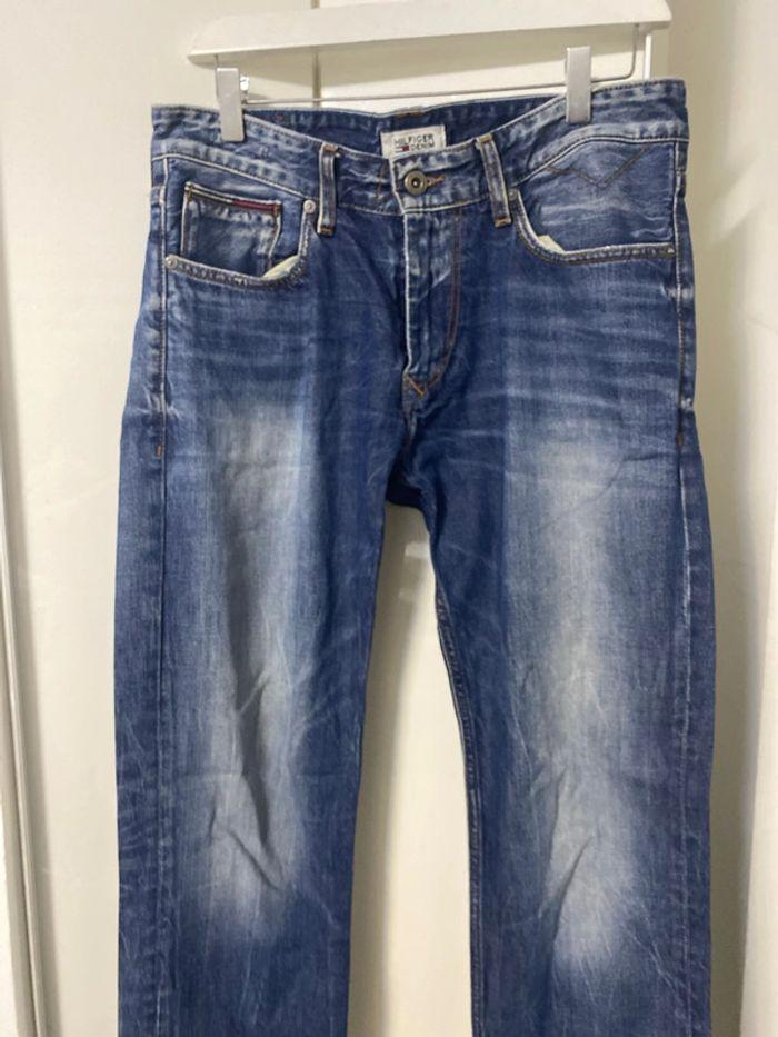 Pantalon jean hilfiger Denim.Taille 40 - photo numéro 2