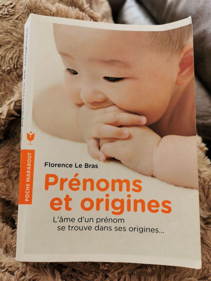 Livre prénoms et origines - photo numéro 1