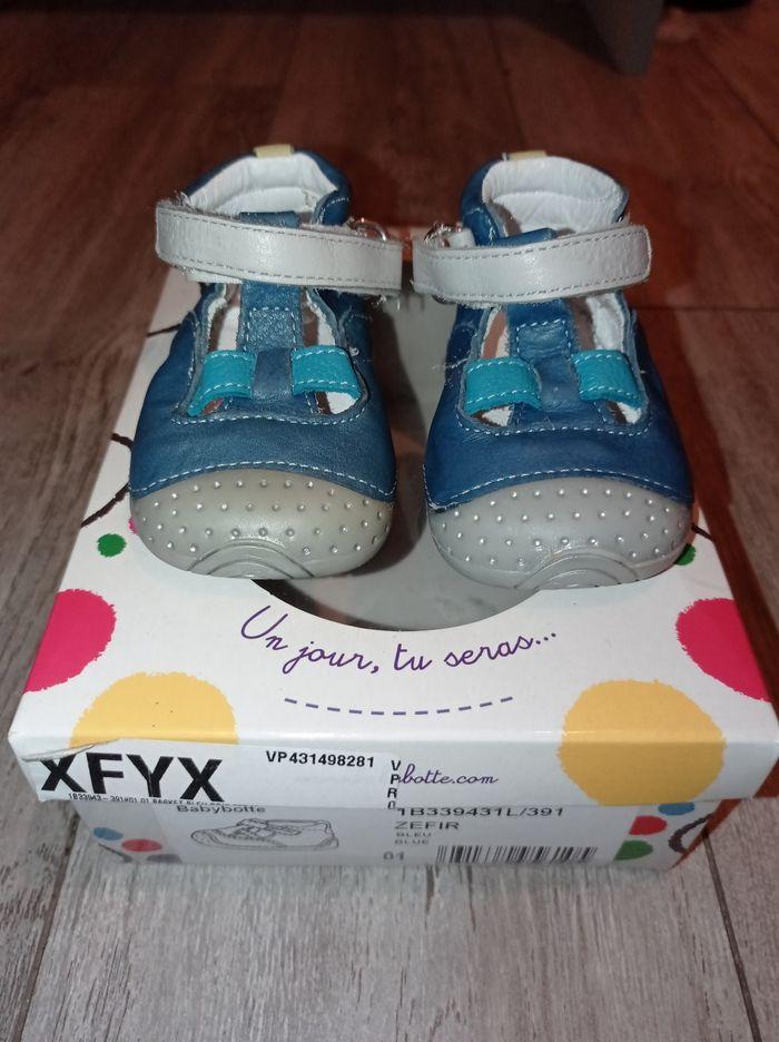 Chaussures souples Babybotte bébé mixte pointure 17 - photo numéro 1