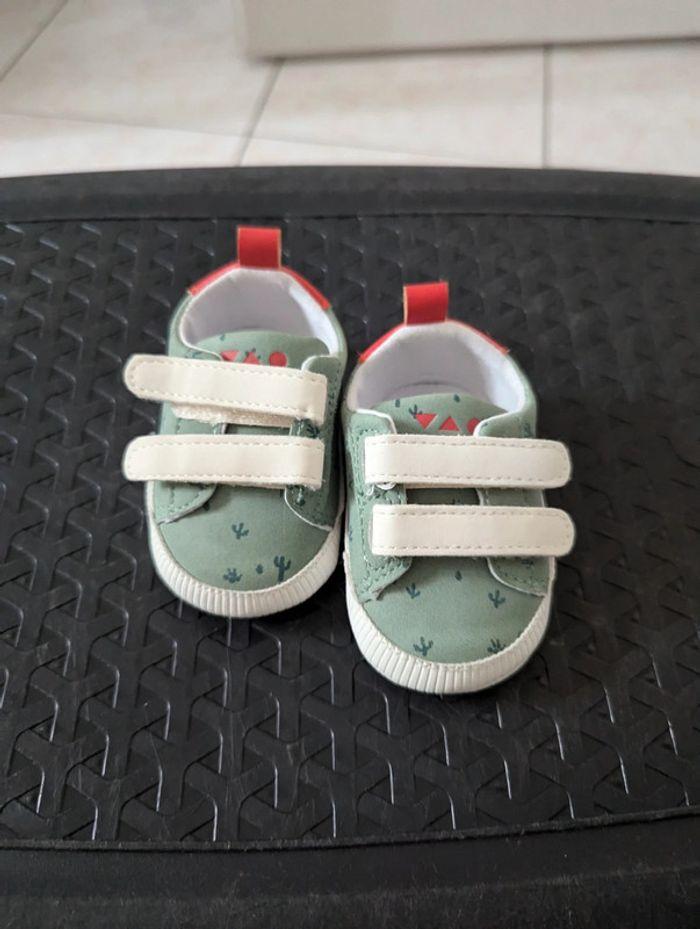 Chaussures bébé - photo numéro 1