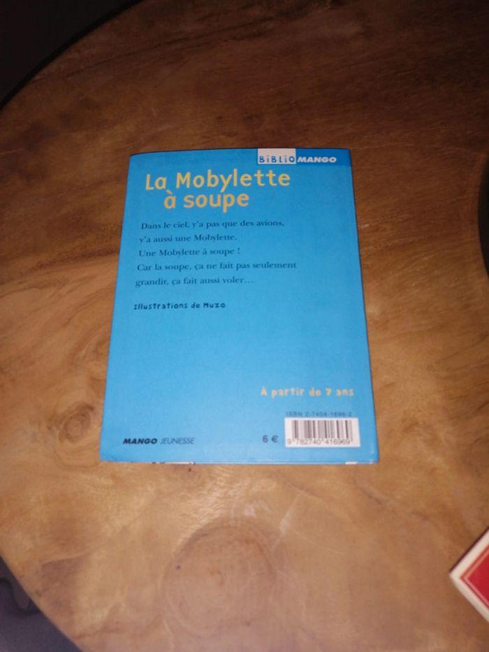 Livre - La Mobylette à soupe - photo numéro 2