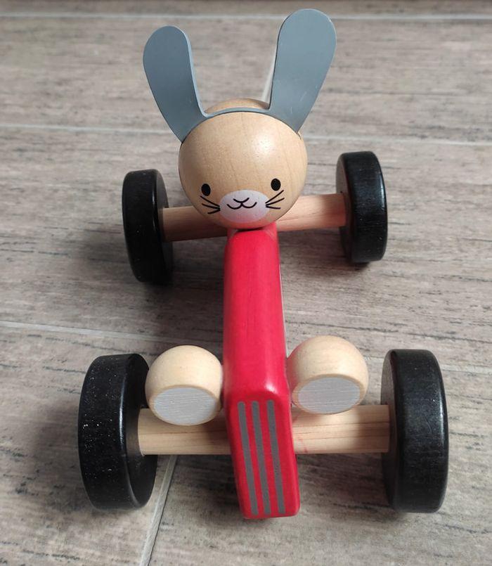 Voiture de course en bois lapin - Plan toys NEUVE - photo numéro 3