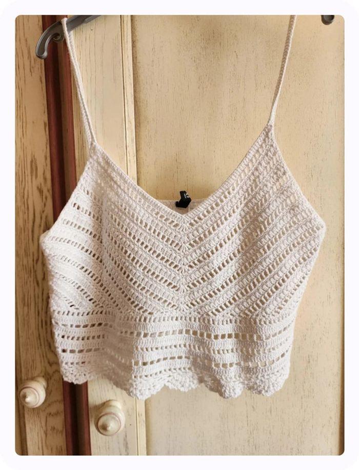 Crop top crochet dentelle H&M - photo numéro 1