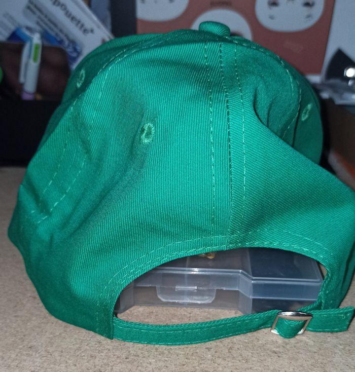 Casquette neuve Luigi verte monde de mario nintendo - photo numéro 3