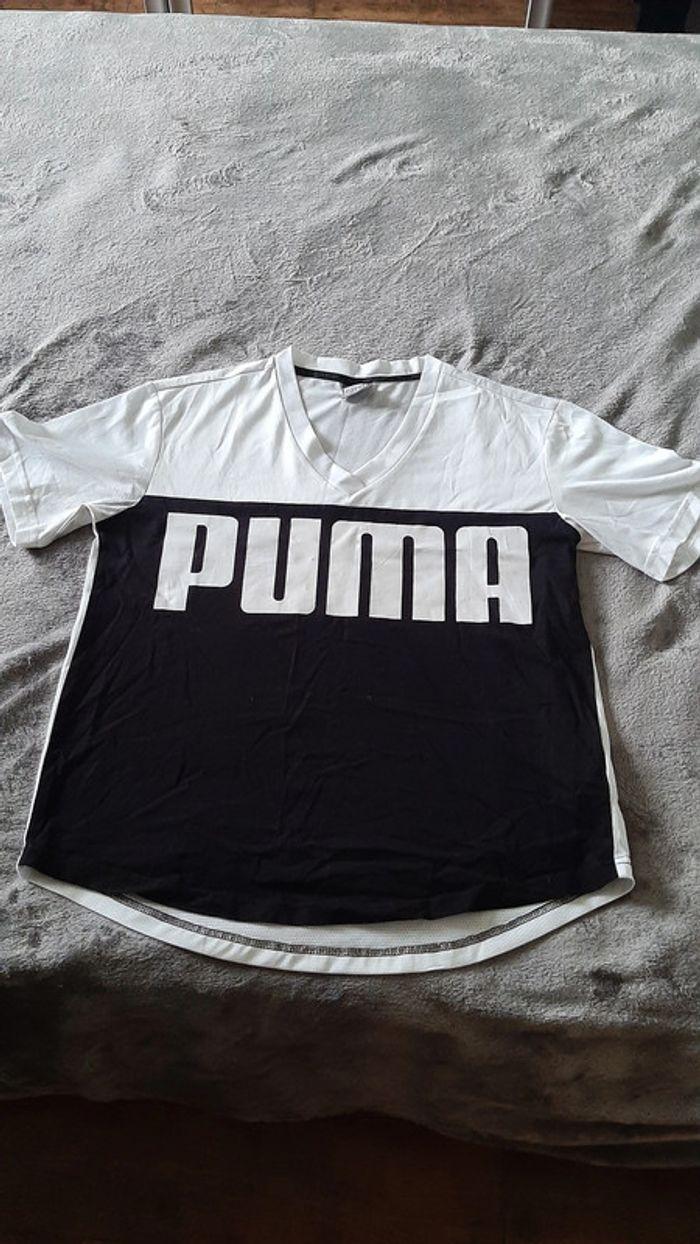 tee shirt col V Puma - photo numéro 1