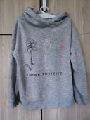 Pull capuche gris dessin fleurs 8 ans Primark