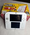 Nintendo 2Ds blanche et rouge avec boîte d’origine