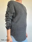 Pull long gris – Original et confortable, taille unique (36-40), très bon état 💖