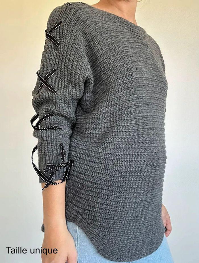 Pull long gris – Original et confortable, taille unique (36-40), très bon état 💖 - photo numéro 1