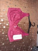 Soutien-gorge rouge bordeaux neuf