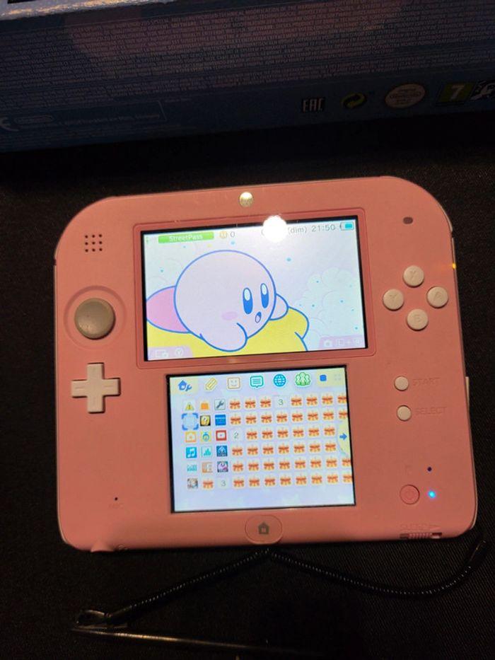 Nintendo 2ds complète en boîte sous luma - photo numéro 2