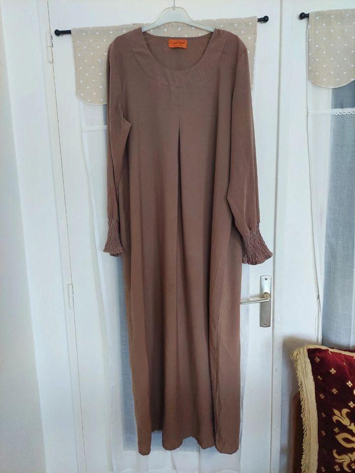 Abaya marron - photo numéro 1