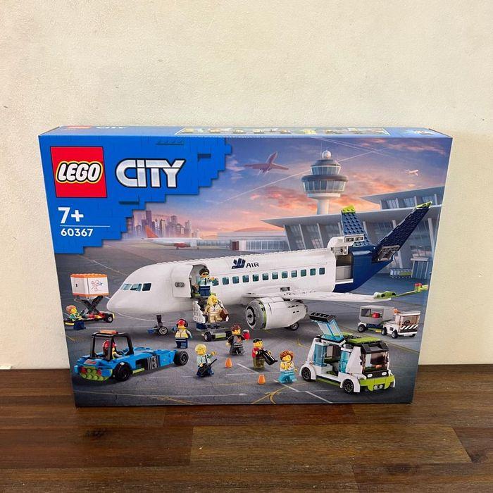 LEGO 60367 L'AVION DE LIGNE CITY NEUF - photo numéro 1