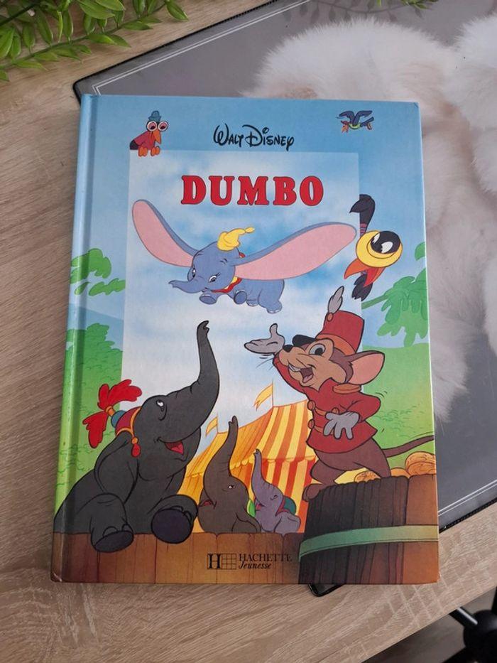 Livre Dumbo / Hachette 1989 - photo numéro 1