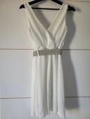 Robe blanche en voile