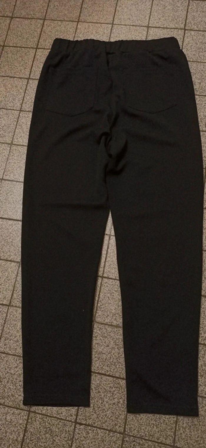 Pantalon noire léger - photo numéro 3