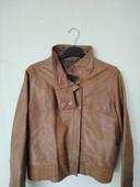 Veste en cuir marron