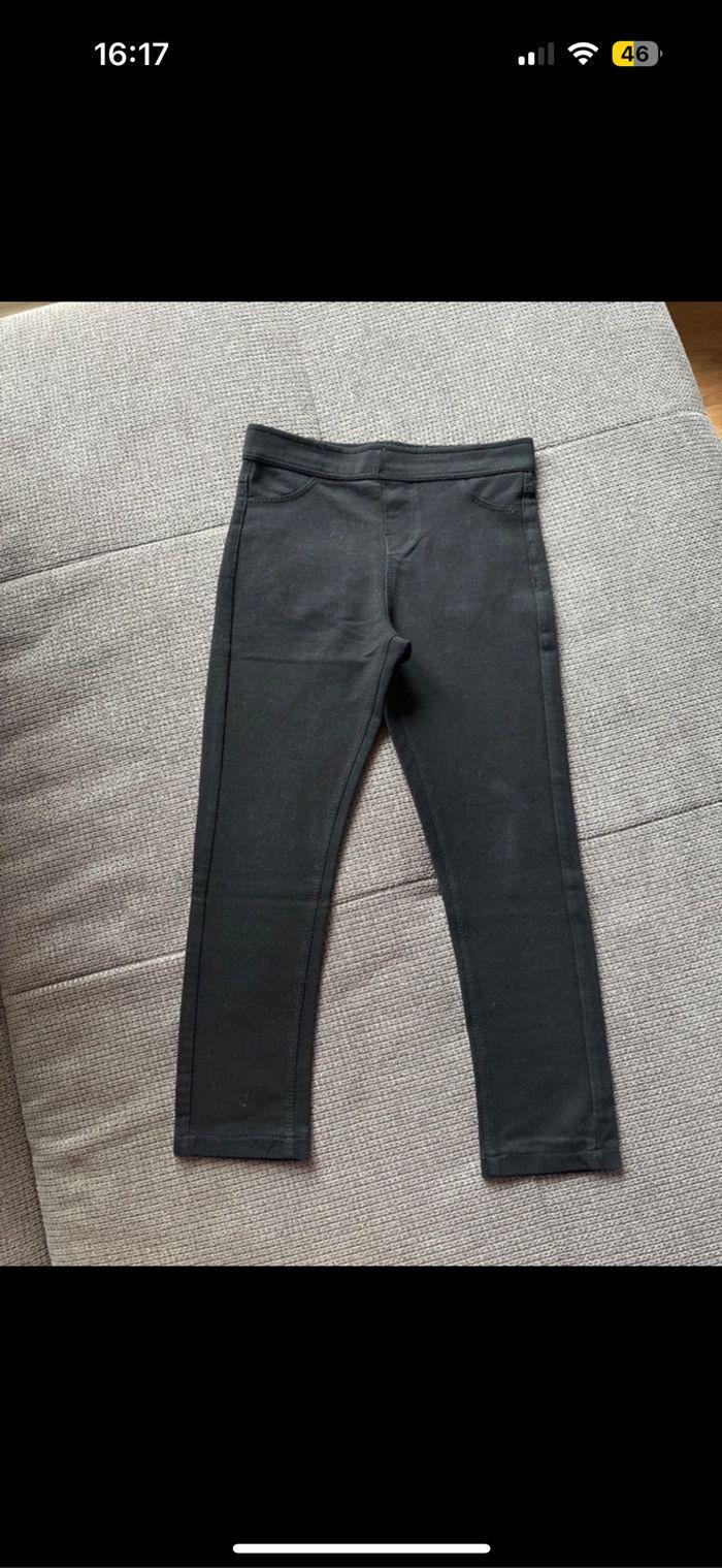 Pantalon - photo numéro 1