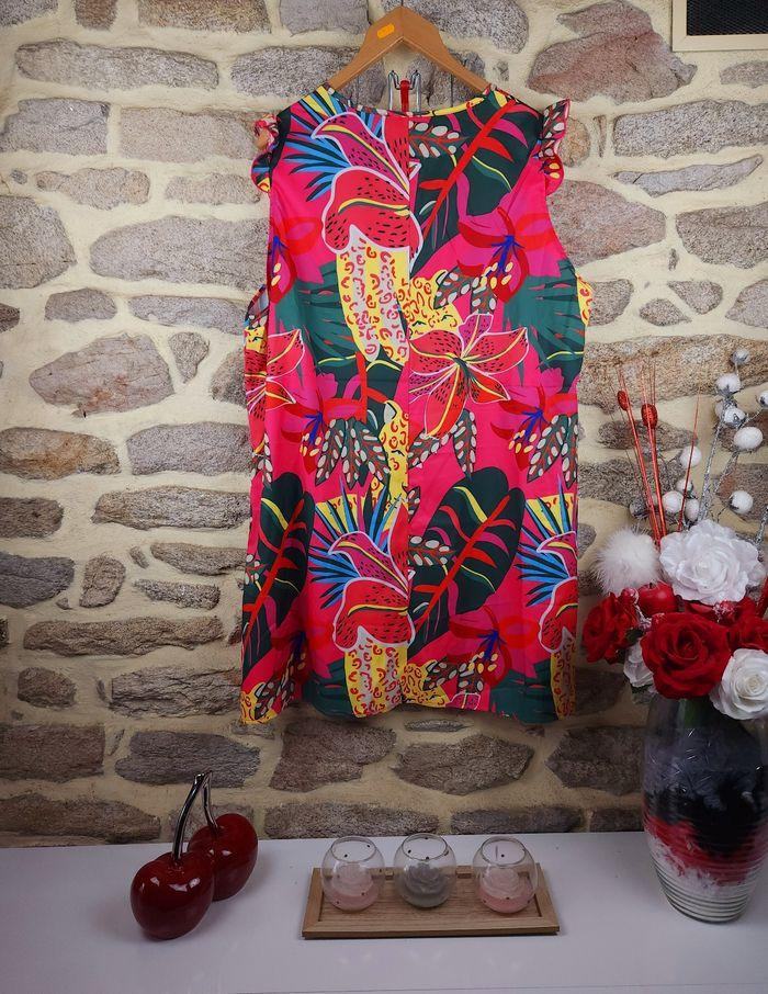 Robe tropical manches chauve souris multicolore Femme taille 54 marque Missguided 🍬 - photo numéro 3