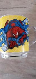 tasse spiderman jaune